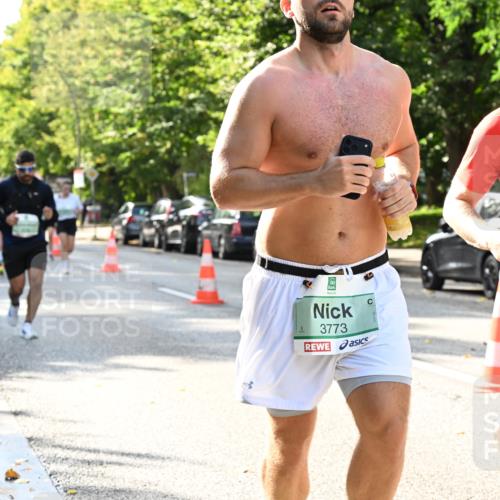 20.09.2026 - PSD Bank Halbmarathon Dr. Thomas Lammeyer http://msf.ph/oto/10500780 20.09.2026 10:53:30 Laufen 3773, 4497 meine-sportfotos.de