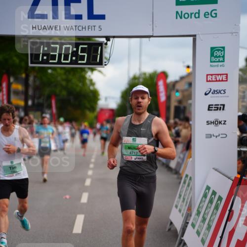 20.09.2026 - PSD Bank Halbmarathon LAZAROV Photography http://msf.ph/oto/10500852 20.09.2026 11:30:50 Ziel 1055, 4712 meine-sportfotos.de
