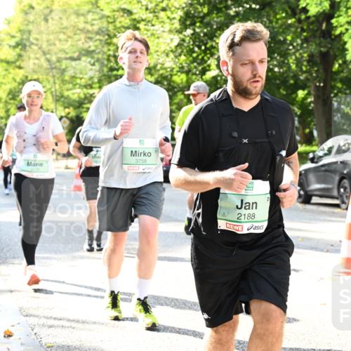 20.09.2026 - PSD Bank Halbmarathon Dr. Thomas Lammeyer http://msf.ph/oto/10500883 20.09.2026 10:53:45 Laufen 3172, 3758, 2188 meine-sportfotos.de