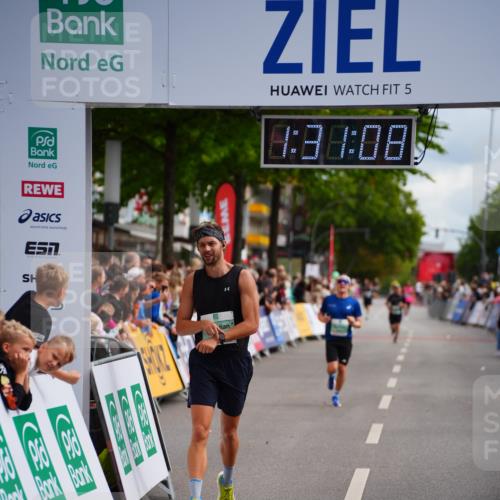 20.09.2026 - PSD Bank Halbmarathon LAZAROV Photography http://msf.ph/oto/10501009 20.09.2026 11:31:08 Ziel 1135, 1639, 1724, 3448, 4113, 4232, 4504 meine-sportfotos.de