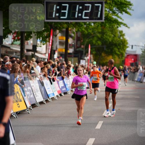 20.09.2026 - PSD Bank Halbmarathon LAZAROV Photography http://msf.ph/oto/10501125 20.09.2026 11:31:27 Ziel 2485, 3198, 3360, 4527, 4664 meine-sportfotos.de
