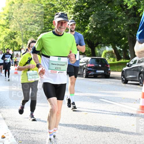 20.09.2026 - PSD Bank Halbmarathon Dr. Thomas Lammeyer http://msf.ph/oto/10501171 20.09.2026 10:54:31 Laufen 4370, 1627, 4424 meine-sportfotos.de