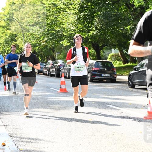 20.09.2026 - PSD Bank Halbmarathon Dr. Thomas Lammeyer http://msf.ph/oto/10501289 20.09.2026 10:54:50 Laufen 2435, 3137, 4683, 4584 meine-sportfotos.de