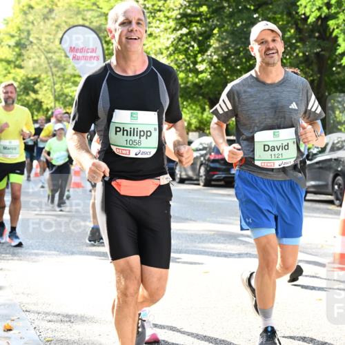 20.09.2026 - PSD Bank Halbmarathon Dr. Thomas Lammeyer http://msf.ph/oto/10501371 20.09.2026 10:55:03 Laufen 1058, 1121 meine-sportfotos.de