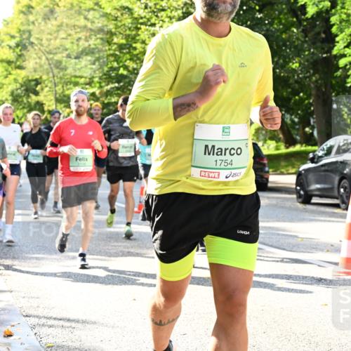 20.09.2026 - PSD Bank Halbmarathon Dr. Thomas Lammeyer http://msf.ph/oto/10501393 20.09.2026 10:55:06 Laufen 1357, 2116, 1754 meine-sportfotos.de