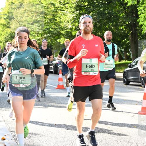 20.09.2026 - PSD Bank Halbmarathon Dr. Thomas Lammeyer http://msf.ph/oto/10501404 20.09.2026 10:55:08 Laufen 1357, 7, 2116, 1705, 2917 meine-sportfotos.de