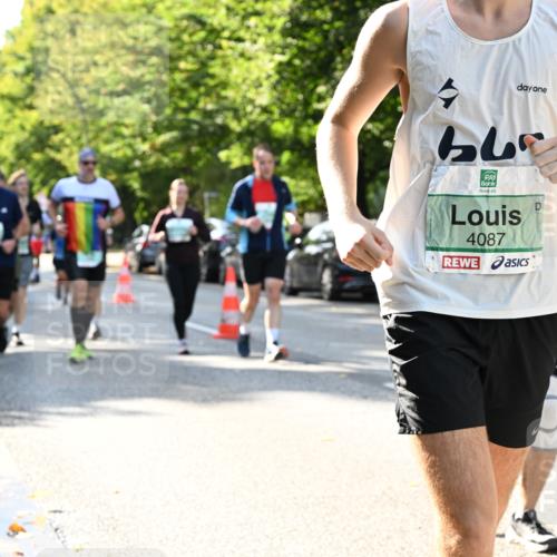 20.09.2026 - PSD Bank Halbmarathon Dr. Thomas Lammeyer http://msf.ph/oto/10501547 20.09.2026 10:55:31 Laufen 64, 4087 meine-sportfotos.de