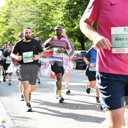 20.09.2026 - PSD Bank Halbmarathon Dr. Thomas Lammeyer http://msf.ph/oto/10501586 20.09.2026 10:55:37 Laufen 4693, 3694, 2114, 25, 3 meine-sportfotos.de