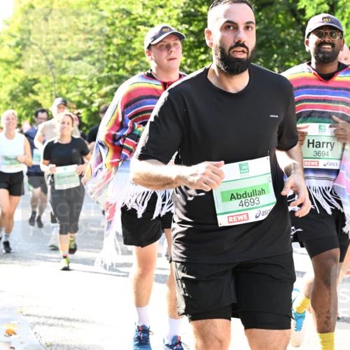 20.09.2026 - PSD Bank Halbmarathon Dr. Thomas Lammeyer http://msf.ph/oto/10501599 20.09.2026 10:55:39 Laufen 3694, 4693 meine-sportfotos.de