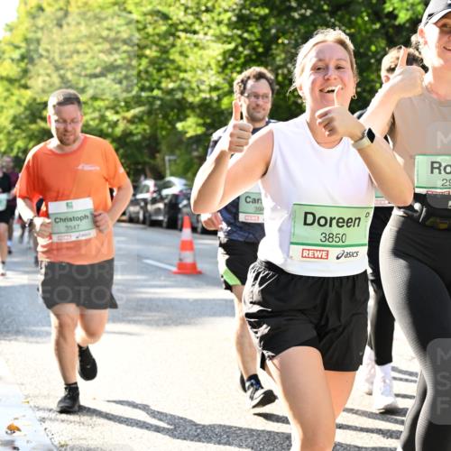 20.09.2026 - PSD Bank Halbmarathon Dr. Thomas Lammeyer http://msf.ph/oto/10501616 20.09.2026 10:55:42 Laufen 39, 3947, 3850, 2989, 1877 meine-sportfotos.de