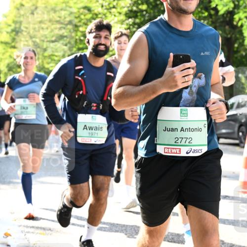 20.09.2026 - PSD Bank Halbmarathon Dr. Thomas Lammeyer http://msf.ph/oto/10501803 20.09.2026 10:56:12 Laufen 3, 1971, 50, 2772 meine-sportfotos.de