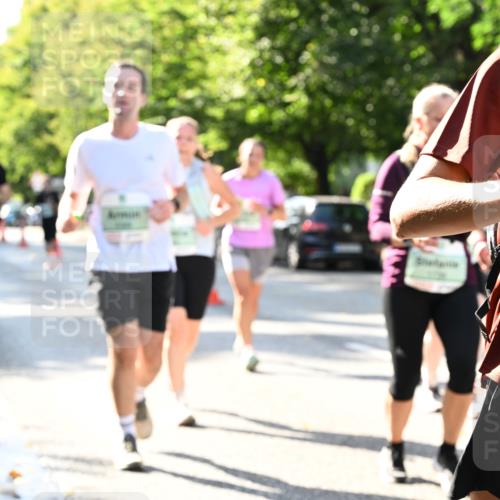 20.09.2026 - PSD Bank Halbmarathon Dr. Thomas Lammeyer http://msf.ph/oto/10501837 20.09.2026 10:56:17 Laufen 3 meine-sportfotos.de