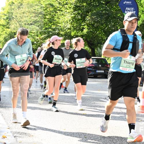 20.09.2026 - PSD Bank Halbmarathon Dr. Thomas Lammeyer http://msf.ph/oto/10502034 20.09.2026 10:56:46 Laufen 1991, 9, 1331, 3463, 3331, 2796, 4683, 22 meine-sportfotos.de