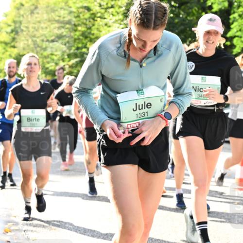 20.09.2026 - PSD Bank Halbmarathon Dr. Thomas Lammeyer http://msf.ph/oto/10502049 20.09.2026 10:56:48 Laufen 1991, 1331, 3465 meine-sportfotos.de