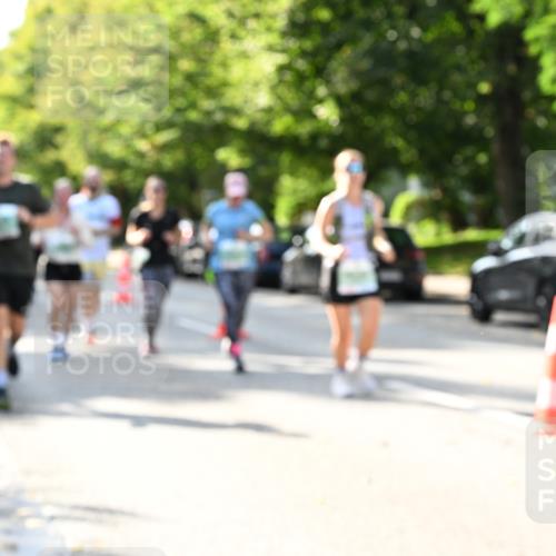 20.09.2026 - PSD Bank Halbmarathon Dr. Thomas Lammeyer http://msf.ph/oto/10502161 20.09.2026 10:57:01 Laufen  meine-sportfotos.de