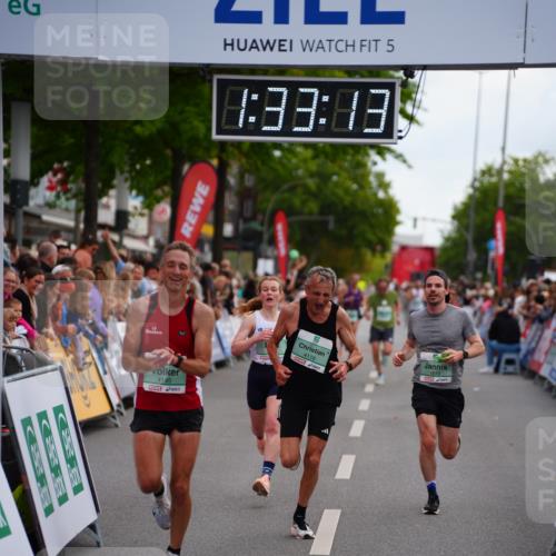 20.09.2026 - PSD Bank Halbmarathon LAZAROV Photography http://msf.ph/oto/10502176 20.09.2026 11:33:13 Ziel 1849, 3774, 3994, 4116, 4145 meine-sportfotos.de