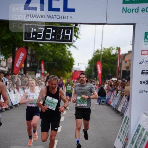20.09.2026 - PSD Bank Halbmarathon LAZAROV Photography http://msf.ph/oto/10502180 20.09.2026 11:33:13 Ziel 1849, 3774, 3994, 4116, 4145 meine-sportfotos.de