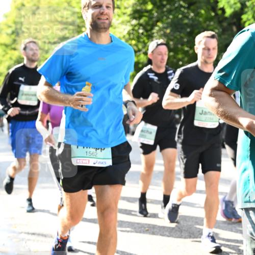 20.09.2026 - PSD Bank Halbmarathon Dr. Thomas Lammeyer http://msf.ph/oto/10502218 20.09.2026 10:57:08 Laufen 1562, 2754, 390 meine-sportfotos.de