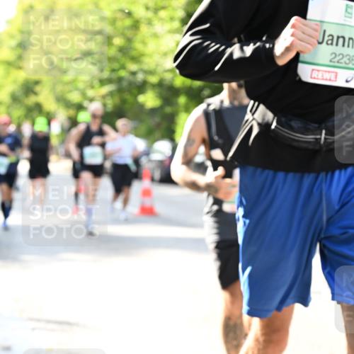 20.09.2026 - PSD Bank Halbmarathon Dr. Thomas Lammeyer http://msf.ph/oto/10502232 20.09.2026 10:57:10 Laufen 2236 meine-sportfotos.de