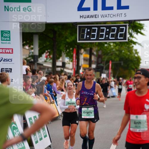 20.09.2026 - PSD Bank Halbmarathon LAZAROV Photography http://msf.ph/oto/10502267 20.09.2026 11:33:22 Ziel 1690, 1849, 2115, 3048, 3994, 4116, 4134, 4614 meine-sportfotos.de