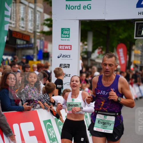 20.09.2026 - PSD Bank Halbmarathon LAZAROV Photography http://msf.ph/oto/10502283 20.09.2026 11:33:24 Ziel 1690, 2115, 2789, 3048, 4134, 4352, 4614 meine-sportfotos.de