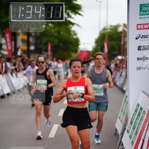 20.09.2026 - PSD Bank Halbmarathon LAZAROV Photography http://msf.ph/oto/10502410 20.09.2026 11:34:11 Ziel 1384, 1995, 2265, 3551, 4276, 4690 meine-sportfotos.de