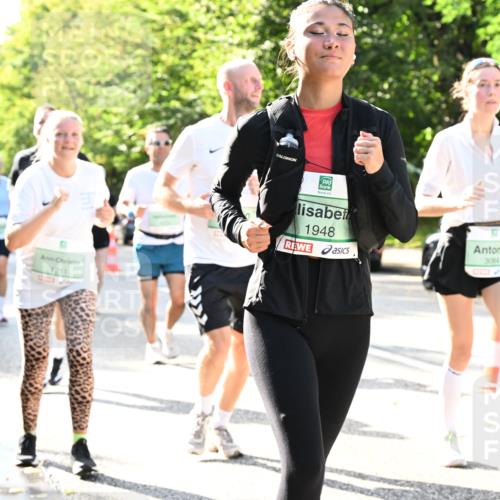 20.09.2026 - PSD Bank Halbmarathon Dr. Thomas Lammeyer http://msf.ph/oto/10502440 20.09.2026 10:57:35 Laufen 1948, 3064, 1211 meine-sportfotos.de
