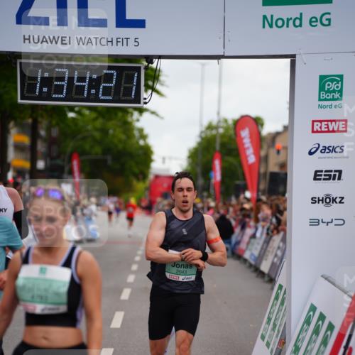 20.09.2026 - PSD Bank Halbmarathon LAZAROV Photography http://msf.ph/oto/10502453 20.09.2026 11:34:21 Ziel 1384, 1871, 2043, 2547, 2945, 4783 meine-sportfotos.de