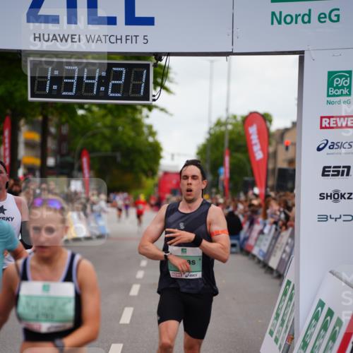 20.09.2026 - PSD Bank Halbmarathon LAZAROV Photography http://msf.ph/oto/10502455 20.09.2026 11:34:21 Ziel 1384, 1871, 2043, 2547, 2945, 4783 meine-sportfotos.de