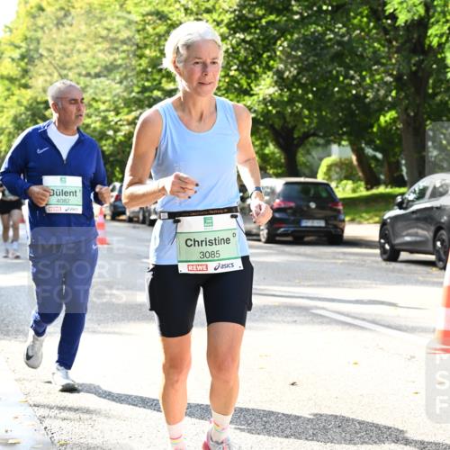 20.09.2026 - PSD Bank Halbmarathon Dr. Thomas Lammeyer http://msf.ph/oto/10502467 20.09.2026 10:57:39 Laufen 4082, 3085, 1644 meine-sportfotos.de