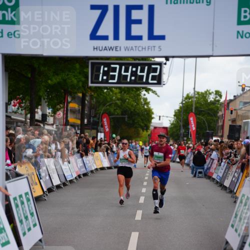 20.09.2026 - PSD Bank Halbmarathon LAZAROV Photography http://msf.ph/oto/10502509 20.09.2026 11:34:42 Ziel 4345, 4702 meine-sportfotos.de