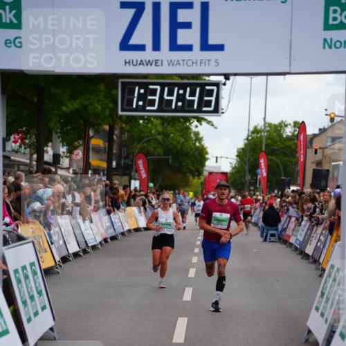 20.09.2026 - PSD Bank Halbmarathon LAZAROV Photography http://msf.ph/oto/10502512 20.09.2026 11:34:42 Ziel 4345, 4702 meine-sportfotos.de