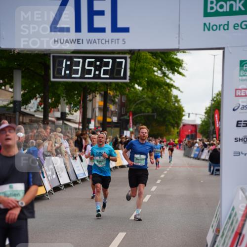 20.09.2026 - PSD Bank Halbmarathon LAZAROV Photography http://msf.ph/oto/10502715 20.09.2026 11:35:27 Ziel 1355, 2525, 3878, 4131 meine-sportfotos.de