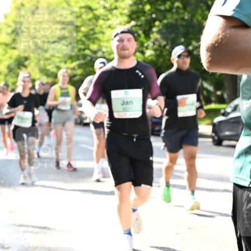 20.09.2026 - PSD Bank Halbmarathon Dr. Thomas Lammeyer http://msf.ph/oto/10502872 20.09.2026 10:58:25 Laufen 4211 meine-sportfotos.de