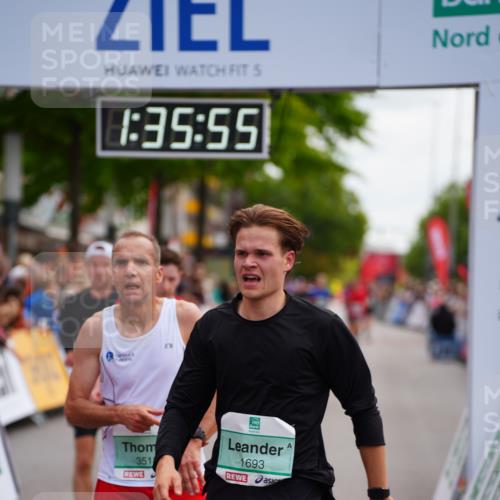 20.09.2026 - PSD Bank Halbmarathon LAZAROV Photography http://msf.ph/oto/10502885 20.09.2026 11:35:54 Ziel 1429, 1614, 1693, 1838, 2244, 2379, 3518, 4075, 4076, 4705 meine-sportfotos.de