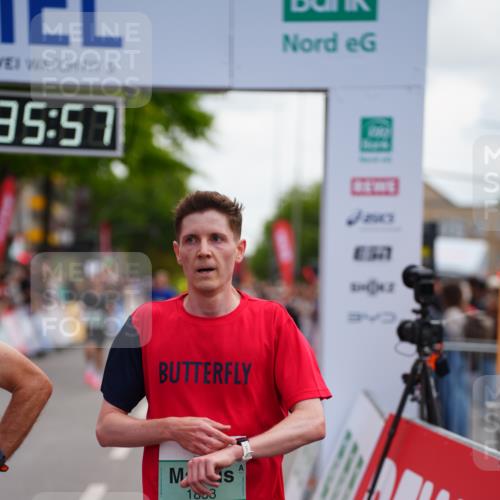 20.09.2026 - PSD Bank Halbmarathon LAZAROV Photography http://msf.ph/oto/10502894 20.09.2026 11:35:56 Ziel 1429, 1614, 1693, 1838, 2244, 2379, 3518, 4705 meine-sportfotos.de