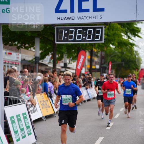 20.09.2026 - PSD Bank Halbmarathon LAZAROV Photography http://msf.ph/oto/10502915 20.09.2026 11:36:02 Ziel 1105, 1739, 1838, 2056, 2244, 2349, 2848 meine-sportfotos.de