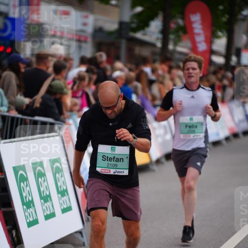 20.09.2026 - PSD Bank Halbmarathon LAZAROV Photography http://msf.ph/oto/10502981 20.09.2026 11:36:17 Ziel 1193, 1781, 2109, 2306, 4500 meine-sportfotos.de