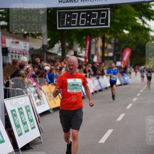 20.09.2026 - PSD Bank Halbmarathon LAZAROV Photography http://msf.ph/oto/10503007 20.09.2026 11:36:22 Ziel 1193, 2109, 2306 meine-sportfotos.de