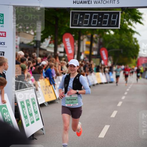 20.09.2026 - PSD Bank Halbmarathon LAZAROV Photography http://msf.ph/oto/10503046 20.09.2026 11:36:34 Ziel 2165, 3999, 4052 meine-sportfotos.de