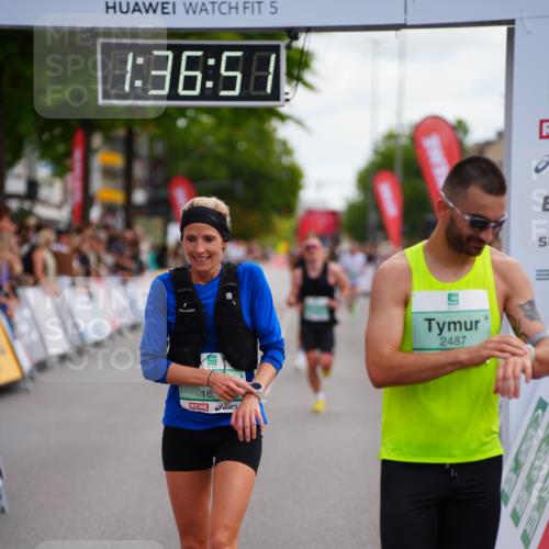 20.09.2026 - PSD Bank Halbmarathon LAZAROV Photography http://msf.ph/oto/10503129 20.09.2026 11:36:51 Ziel 1319, 1670, 2487, 2722, 4503 meine-sportfotos.de