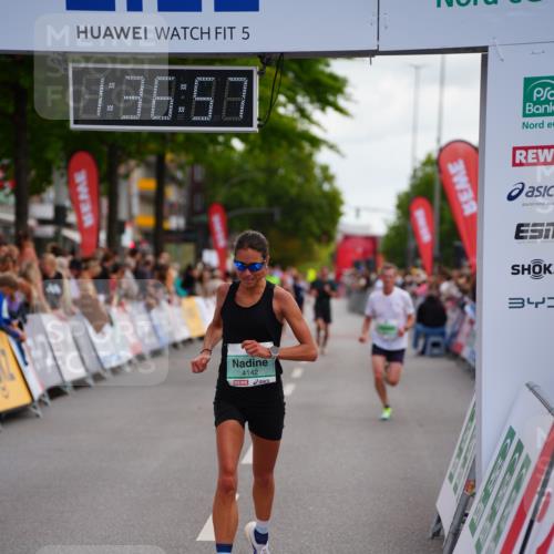 20.09.2026 - PSD Bank Halbmarathon LAZAROV Photography http://msf.ph/oto/10503165 20.09.2026 11:36:56 Ziel 1319, 1670, 2487, 4142, 4503, 4651 meine-sportfotos.de