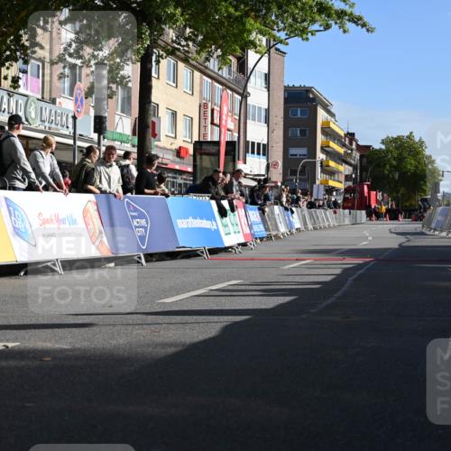 20.09.2026 - PSD Bank Halbmarathon J. Mangold http://msf.ph/oto/10503321 20.09.2026 10:25:07 Ziel  meine-sportfotos.de