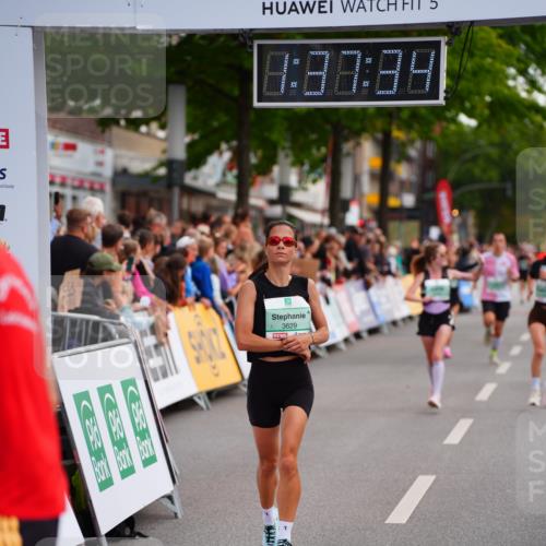 20.09.2026 - PSD Bank Halbmarathon LAZAROV Photography http://msf.ph/oto/10503348 20.09.2026 11:37:33 Ziel 1676, 1944, 2500, 2735, 3312, 3629, 4132 meine-sportfotos.de