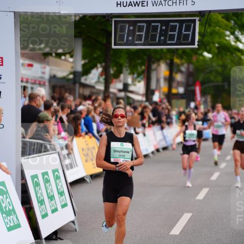 20.09.2026 - PSD Bank Halbmarathon LAZAROV Photography http://msf.ph/oto/10503352 20.09.2026 11:37:33 Ziel 1676, 1944, 2500, 2735, 3312, 3629, 4132 meine-sportfotos.de