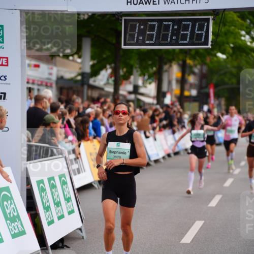 20.09.2026 - PSD Bank Halbmarathon LAZAROV Photography http://msf.ph/oto/10503357 20.09.2026 11:37:33 Ziel 1676, 1944, 2500, 2735, 3312, 3629, 4132 meine-sportfotos.de
