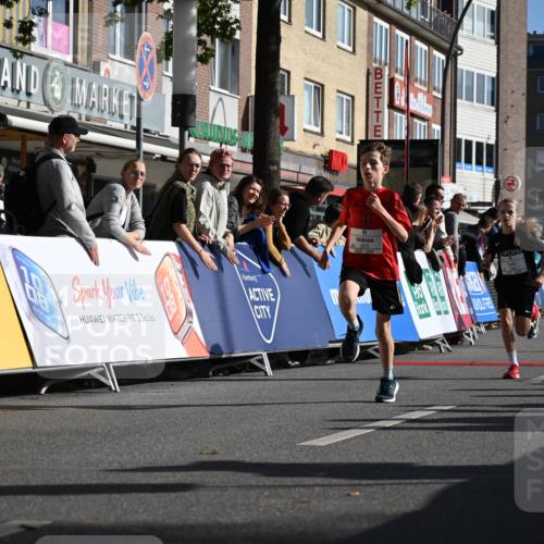 20.09.2026 - PSD Bank Halbmarathon J. Mangold http://msf.ph/oto/10503402 20.09.2026 10:27:24 Ziel 101, 201, 348, 372 meine-sportfotos.de
