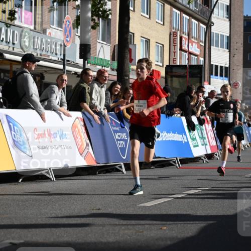 20.09.2026 - PSD Bank Halbmarathon J. Mangold http://msf.ph/oto/10503405 20.09.2026 10:27:25 Ziel 101, 201, 348, 372 meine-sportfotos.de