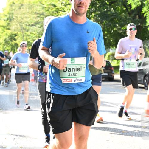 20.09.2026 - PSD Bank Halbmarathon Dr. Thomas Lammeyer http://msf.ph/oto/10503406 20.09.2026 10:59:26 Laufen 4480 meine-sportfotos.de