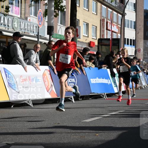 20.09.2026 - PSD Bank Halbmarathon J. Mangold http://msf.ph/oto/10503408 20.09.2026 10:27:25 Ziel 101, 201, 348, 372 meine-sportfotos.de